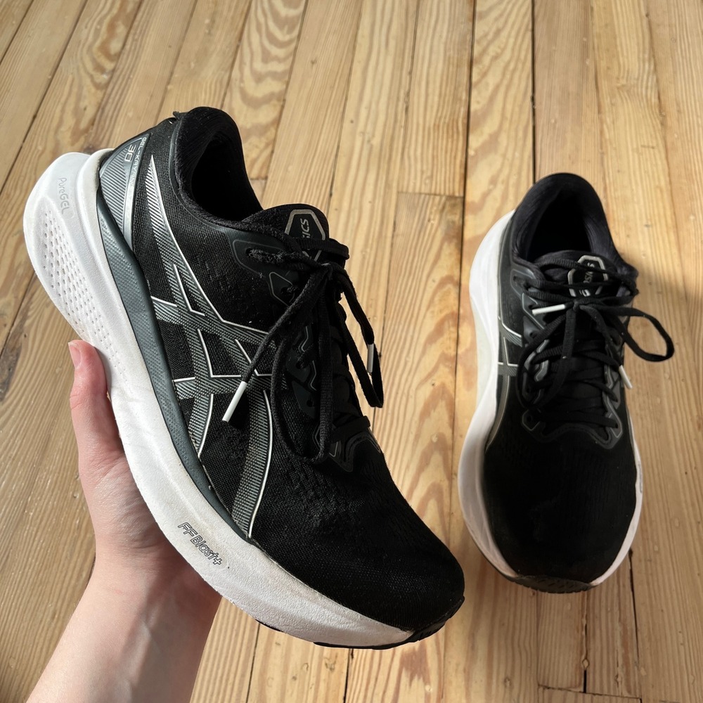 ASICS Gel-Kayano 30 Running Shoes Mens 11.5 Black White 1011B548 Stability